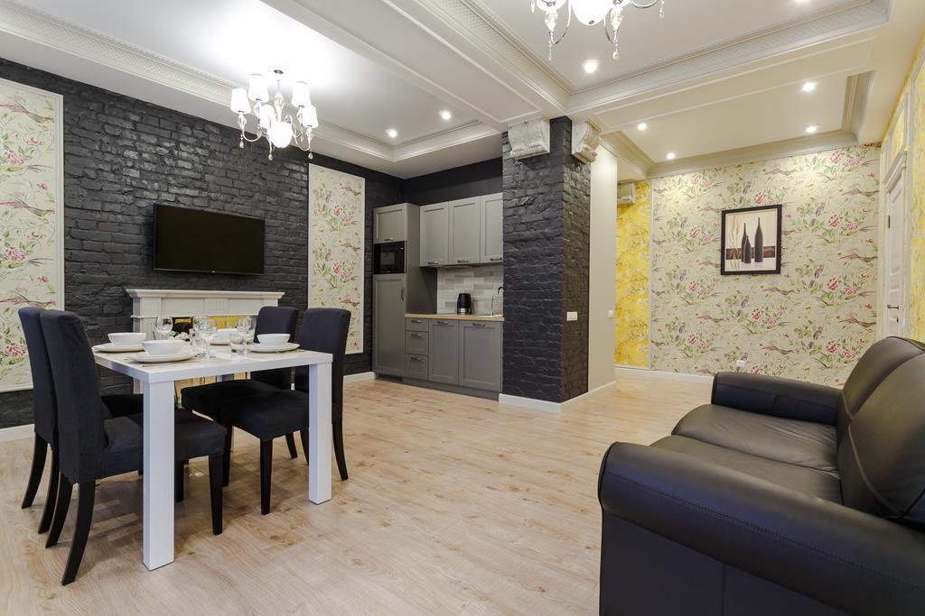 דירות Royal Rent מינסק מראה חיצוני תמונה