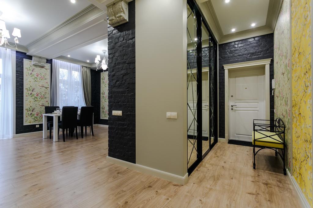 דירות Royal Rent מינסק מראה חיצוני תמונה